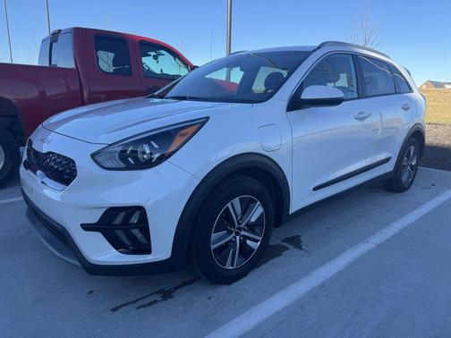 2022 Kia Niro Plug-In Hybrid LXS