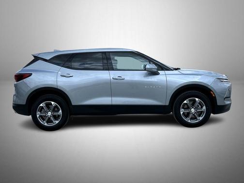 Sterling Gray Metallic 2025 Chevrolet Blazer LT
