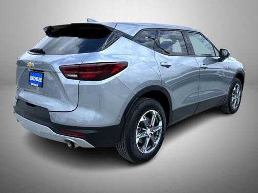 Sterling Gray Metallic 2025 Chevrolet Blazer LT