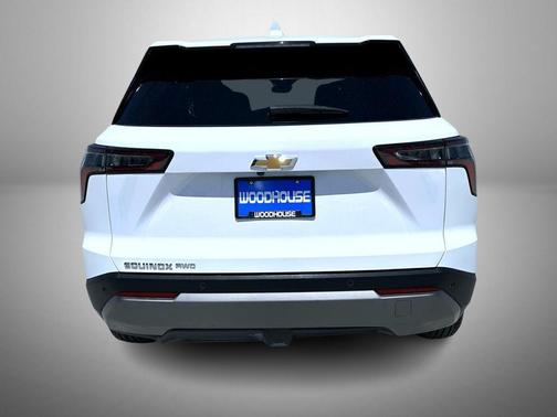 Summit White 2025 Chevrolet Equinox LT