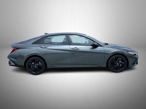 Amazon Gray 2026 Hyundai ELANTRA SEL Sport