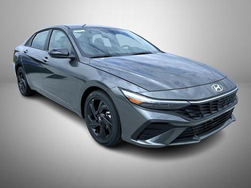Amazon Gray 2026 Hyundai ELANTRA SEL Sport