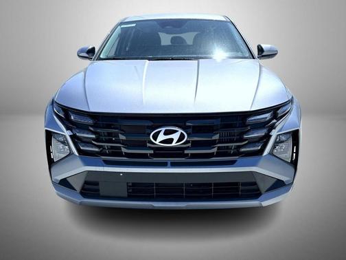 Shimmering Silver 2026 Hyundai TUCSON Hybrid Blue SE