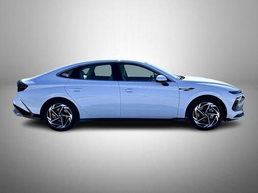White 2026 Hyundai SONATA SEL Sport