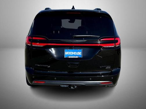 2024 Chrysler Pacifica Limited