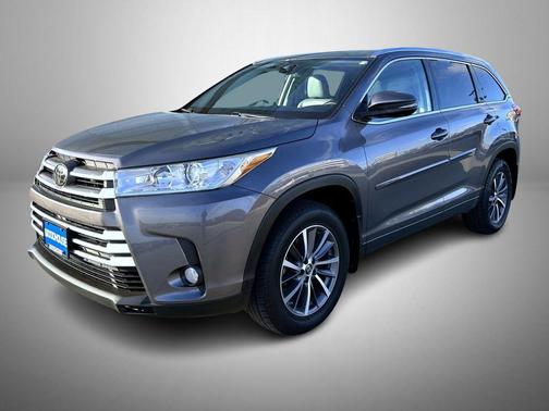 2018 Toyota Highlander SE