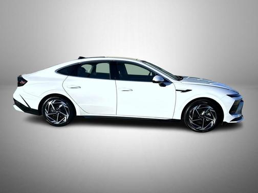 2025 Hyundai SONATA SEL Convenience