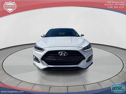 2020 Hyundai Veloster 2