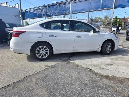 2018 Nissan Sentra SV