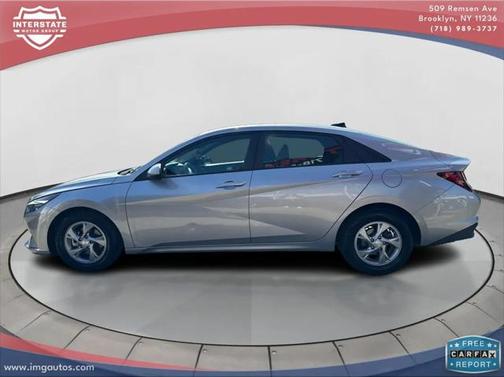 2021 Hyundai ELANTRA SE