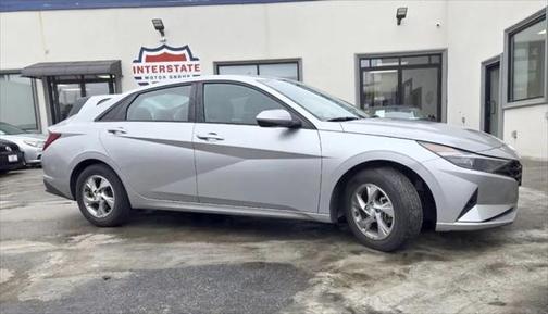 2021 Hyundai ELANTRA SE