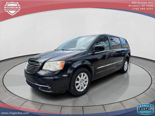 2013 Chrysler Town & Country Touring