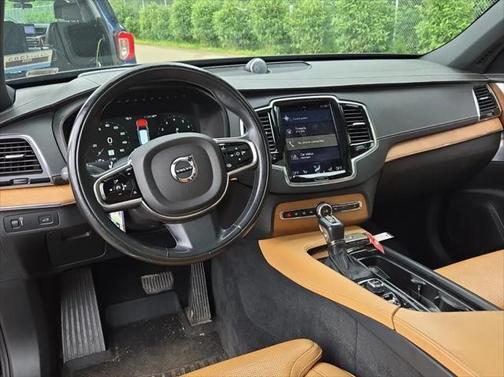 2016 Volvo XC90 T6 First Edition