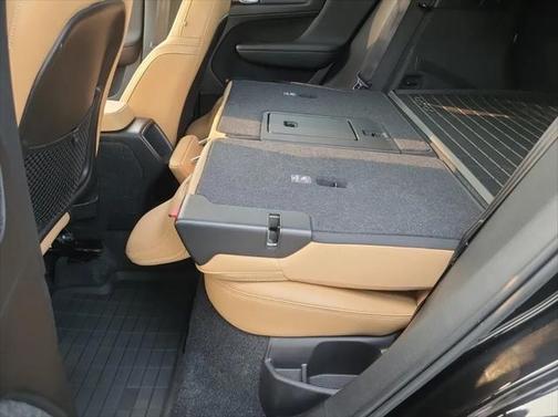 2016 Volvo XC90 T6 First Edition