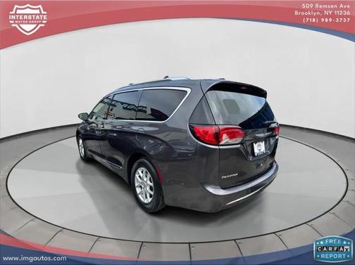 2020 Chrysler Pacifica Touring L