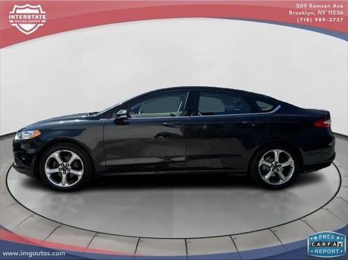 2014 Ford Fusion SE