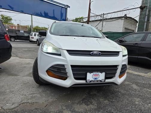 2015 Ford Escape S