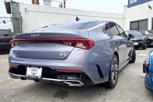 2022 Kia K5 EX