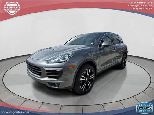 2016 Porsche Cayenne Base