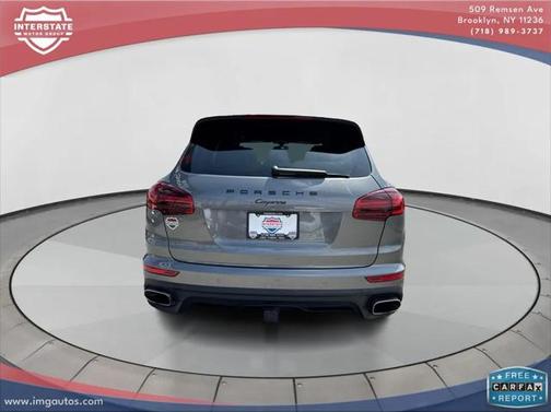 2016 Porsche Cayenne Base