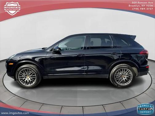 2018 Porsche Cayenne Platinum Edition