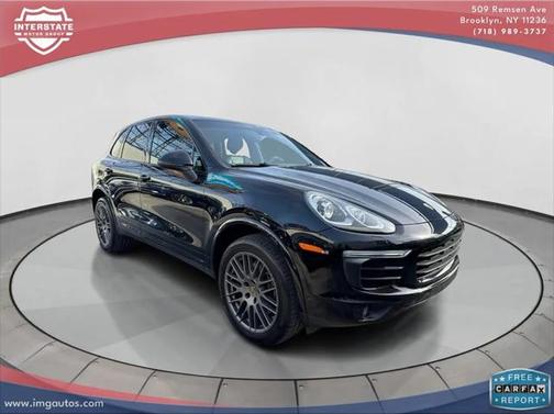 2018 Porsche Cayenne Platinum Edition