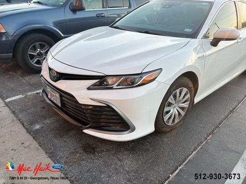 2021 Toyota Camry Hybrid LE