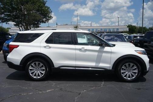 White Metallic 2021 Ford Explorer Limited