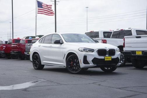 Alpine White 2022 BMW X4 M40i