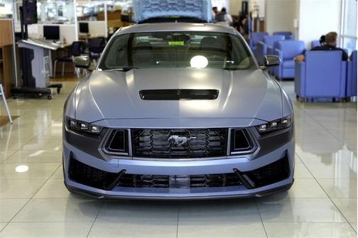 2025 Ford Mustang Dark Horse