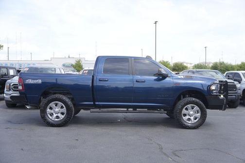 Patriot Blue Pearlcoat 2021 RAM 2500 Big Horn