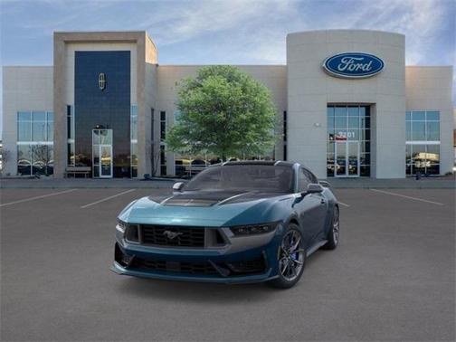 2026 Ford Mustang Dark Horse