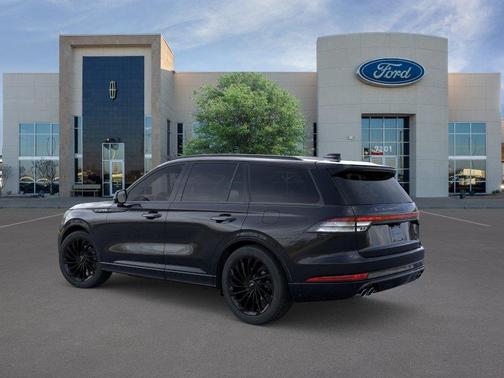 Infinite Black Metallic 2026 Lincoln Aviator Reserve RWD