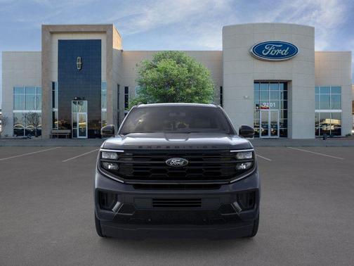Agate Black Metallic 2026 Ford Expedition Max Platinum