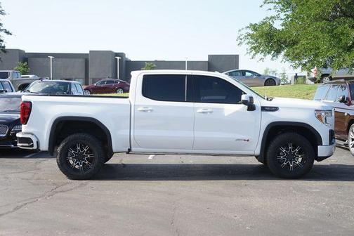 Summit White 2021 GMC Sierra 1500 AT4