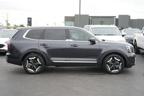 Metal 2025 Kia Telluride EX