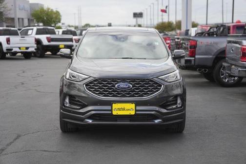 Magnetic Metallic 2020 Ford Edge Titanium