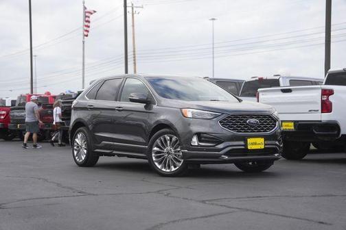Magnetic Metallic 2020 Ford Edge Titanium
