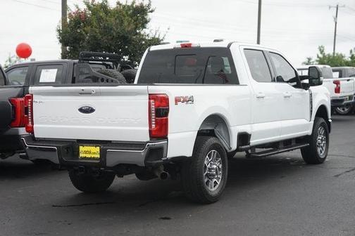 Oxford White 2024 Ford F-250 Lariat