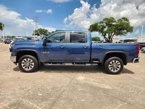 2025 Chevrolet Silverado 2500 LT