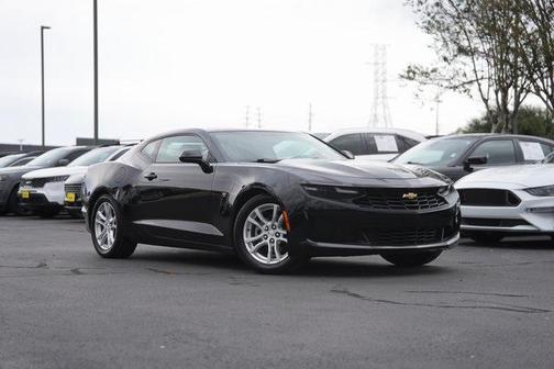 2020 Chevrolet Camaro 1LS