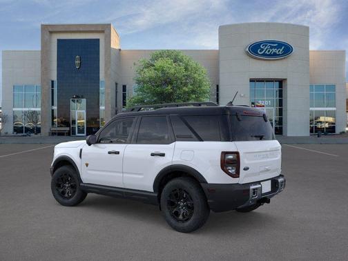 Oxford White 2026 Ford Bronco Sport Badlands