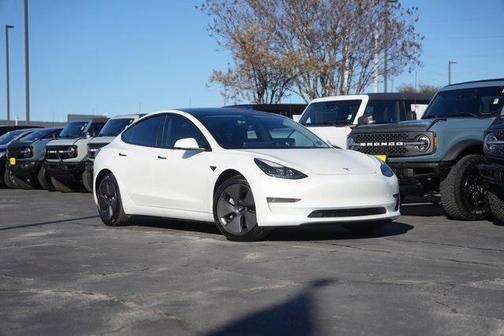 2023 Tesla Model 3 Base