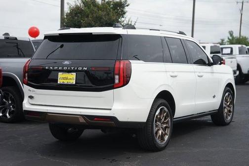 White Metallic 2025 Ford Expedition King Ranch