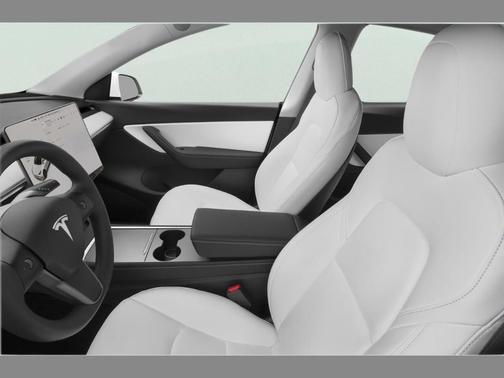 Pearl White Multi 2022 Tesla Model Y Long Range