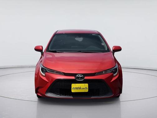 Barcelona Red Metallic 2021 Toyota Corolla LE