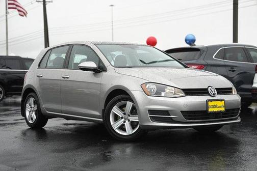 2017 Volkswagen Golf TSI Wolfsburg Edition 4-Door