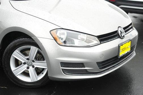 2017 Volkswagen Golf TSI Wolfsburg Edition 4-Door