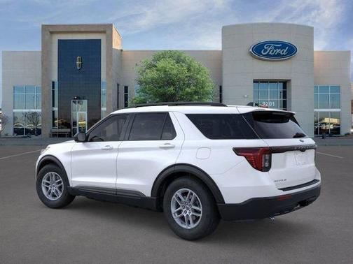 2026 Ford Explorer 