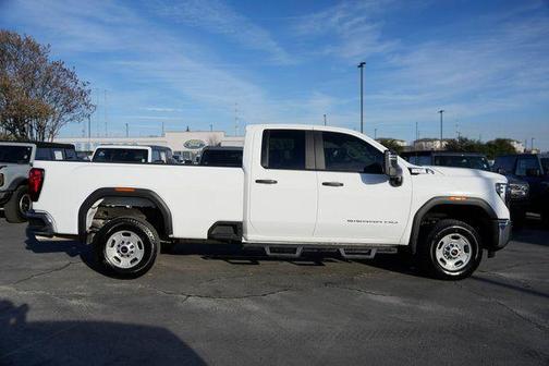 2024 GMC Sierra 2500 Pro